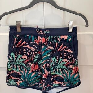 Columbia Tropical Print Athletic Shorts | Girls Medium & Large | Pink & Navy